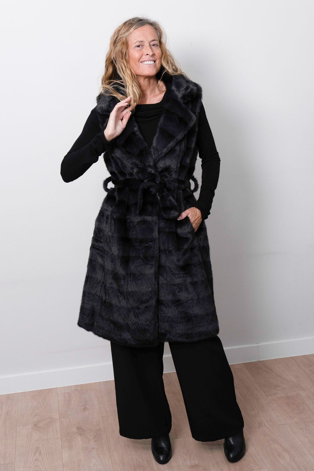 Chaleco Negro Reversible Largo